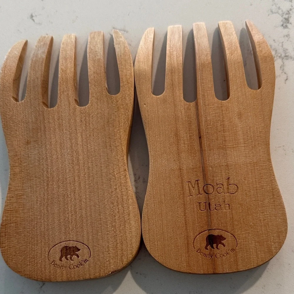 Moab Utah Bearly Cook’in Wooden Bear Claw Salad Servers